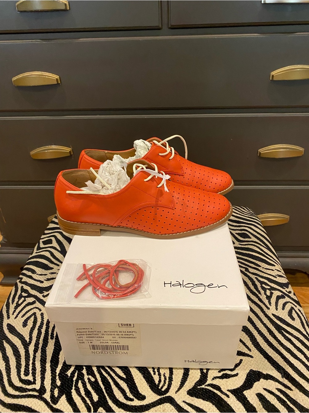 Halogen Women’s Bright Red Perforated Lace-Up Oxfords